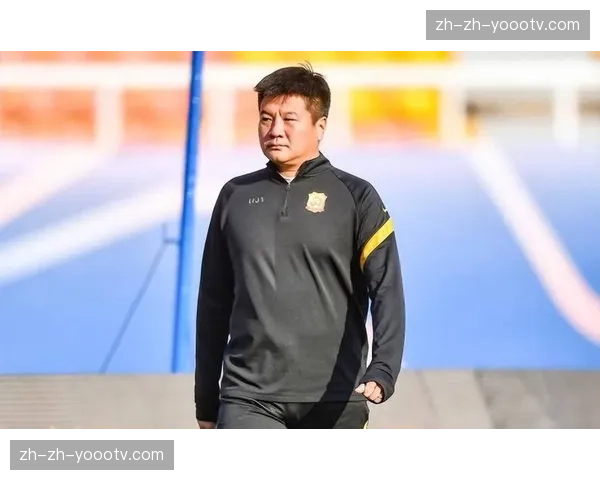 李金羽执教铁人面临阵容豪购与战术整合的时间竞赛 李金羽执教铁人面临阵容豪购与战术整合的时间竞赛